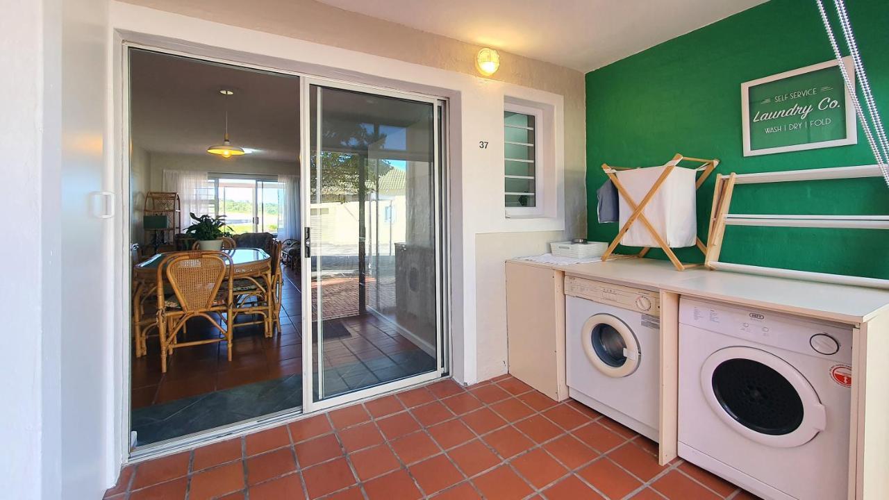 Escape To Paradise: Beachside Apartment 杰弗里湾 外观 照片